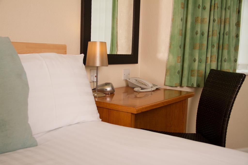 فندق Travelrest Fareham Solent Gateway المظهر الخارجي الصورة
